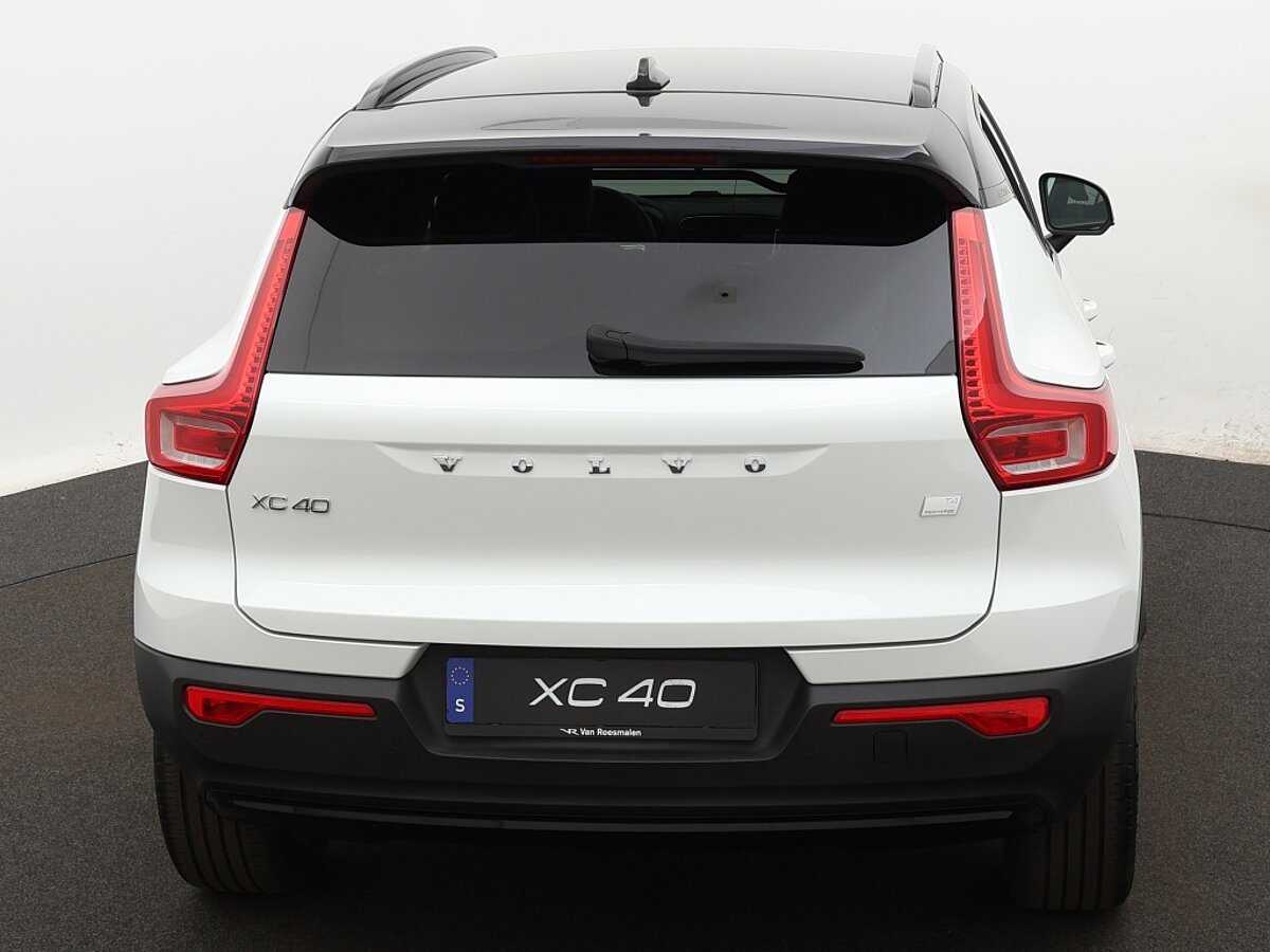 35139536 volvo xc40 1 5 t4 recharge r design i blis i adaptieve cruise control 01
