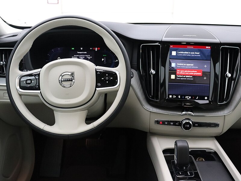 41464877 volvo xc60 2 0 t6 awd ultimate bright 6 53