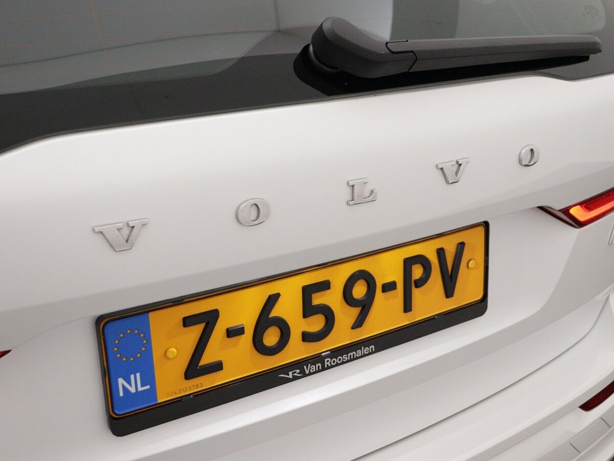 44353155 volvo xc60 2 0 t6 awd ultra dark dd2998