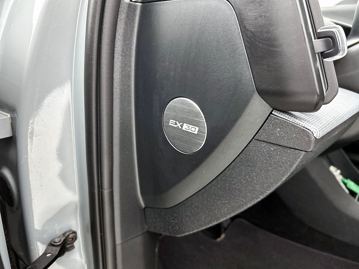 45376452 volvo ex30 extended range ultra 69 kwh 48