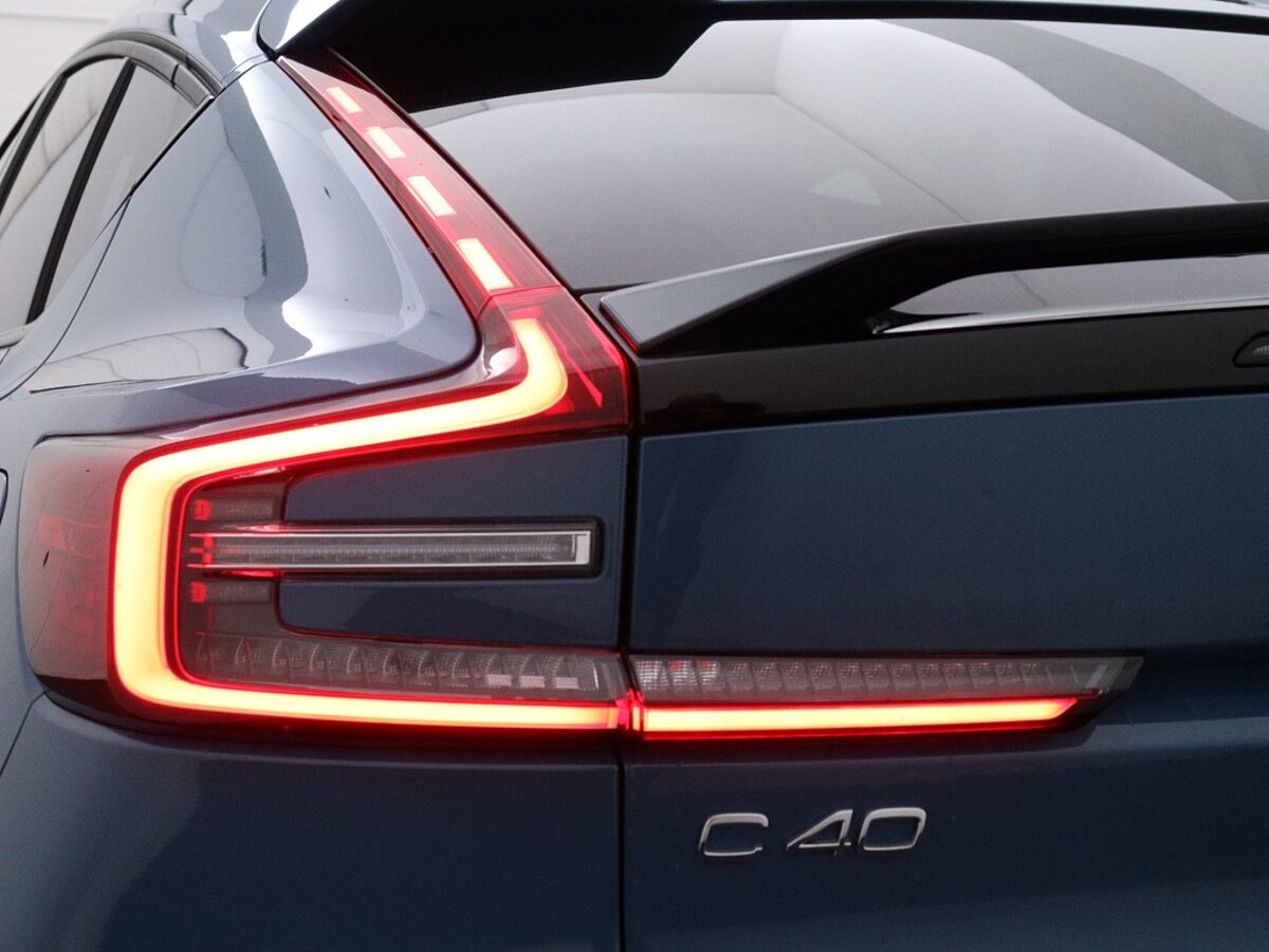 45753106 volvo c40 extended plus 82 kwh adaptive cruise trekhaak getint glas 45