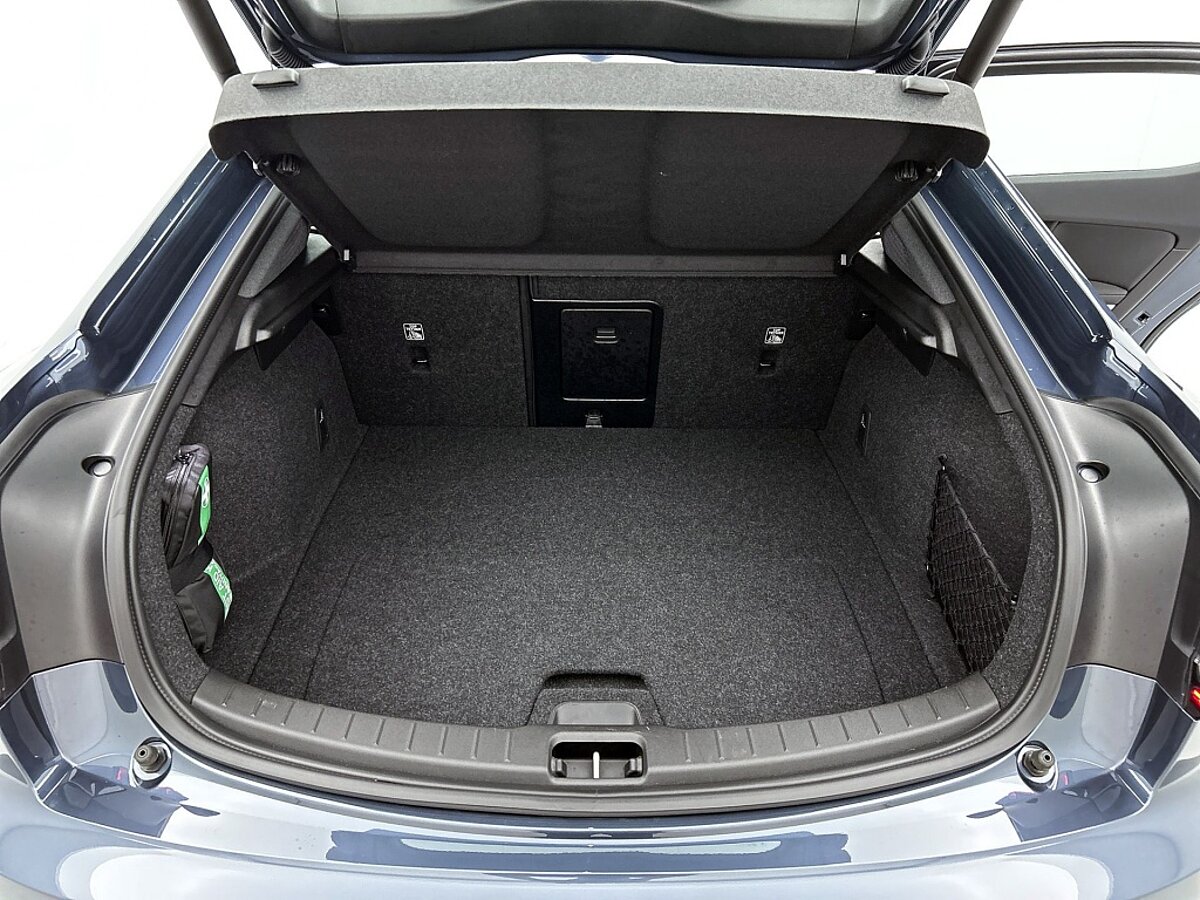 47869395 polestar 2 long range dual motor 82kwh pilot climate plus pixel led d31fae