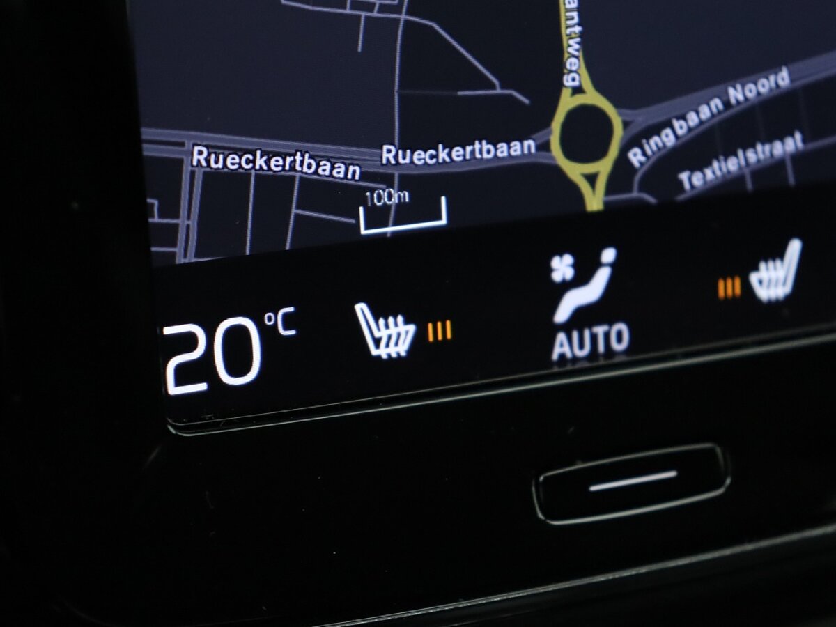 35574398 volvo xc40 1 5 t3 momentum pro 48