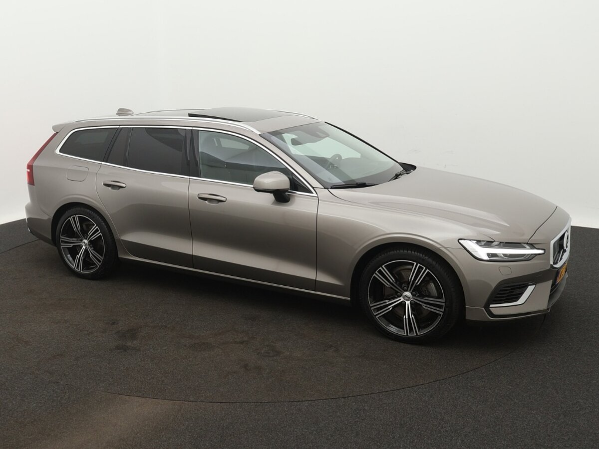 43413043 volvo v60 2 0 t6 awd recharge inscription 360ao camera panoramadak he 55