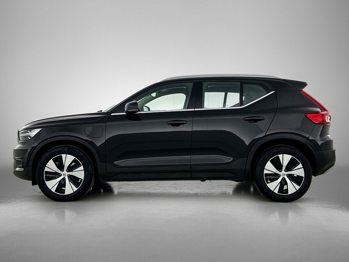 49594695 volvo xc40 1 5 t5 recharge business pro 2 01