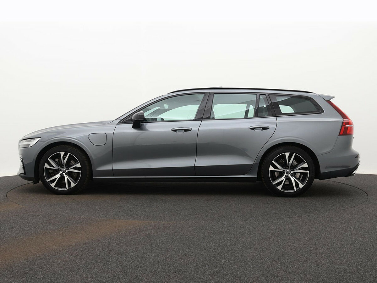 34254967 volvo v60 2 0 t8 recharge awd r design panoramadak stoelen met geheuge 2