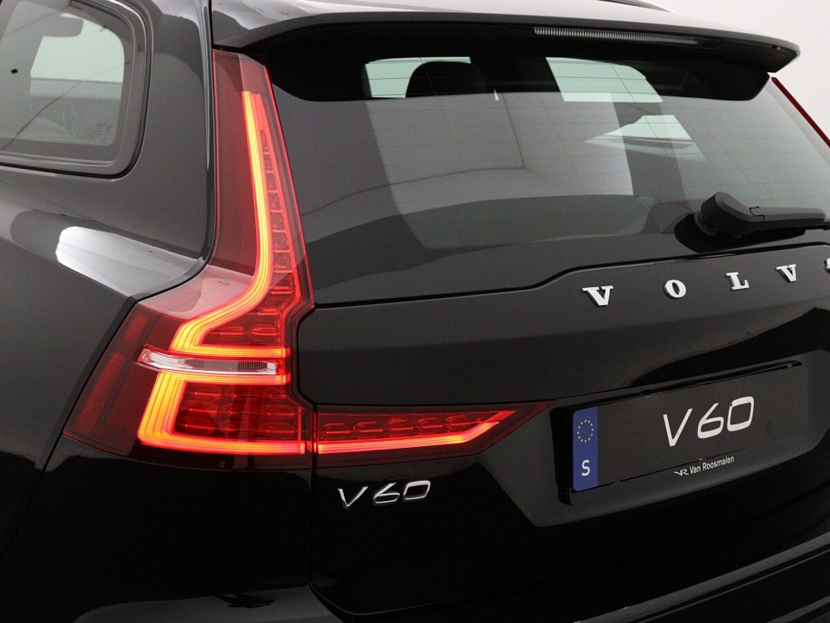 34314868 volvo v60 2 0 b5 cross country awd plus 56