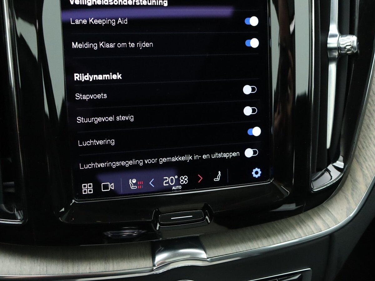 36050833 volvo xc60 2 0 t6 recharge awd inscription luchtvering trekhaak 26ba84