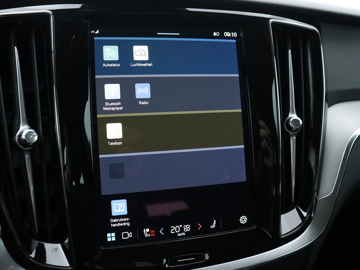40173625 volvo v60 v60 b4 plus dark harman kardon audio nieuw uit voorraad 74d226