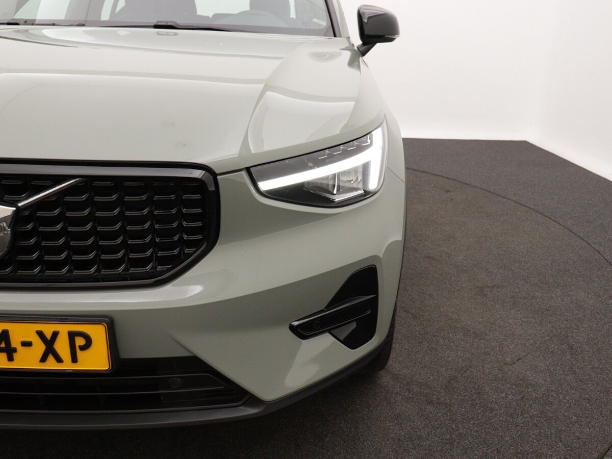 43882038 volvo xc40 1 5 t4 plus dark 67