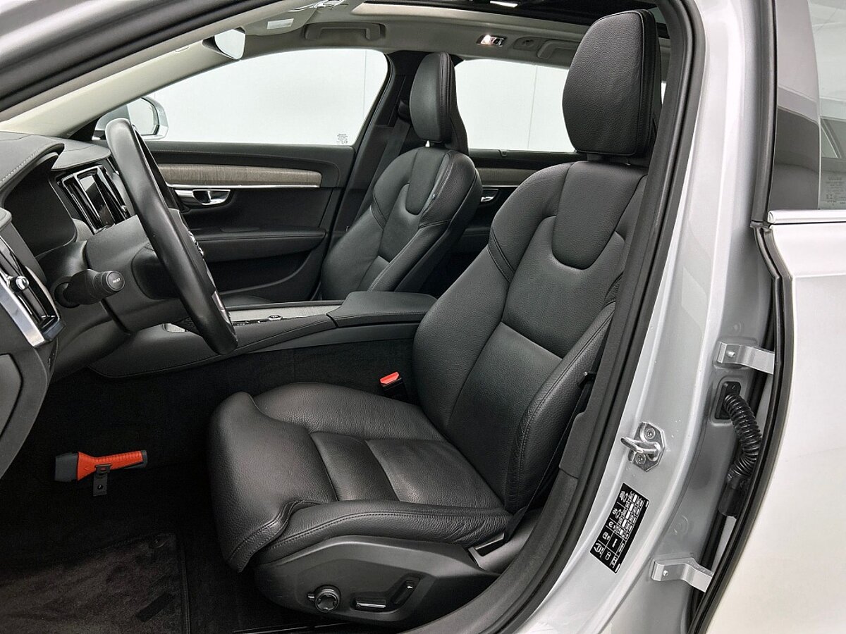 49296312 volvo v90 b4 inscription panoramadak 39