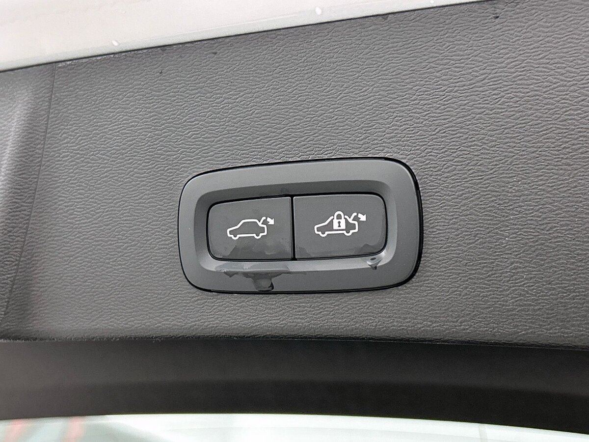 49446815 volvo xc40 1 5 t5 r design panorama dak trekhaak climate pack camer 44