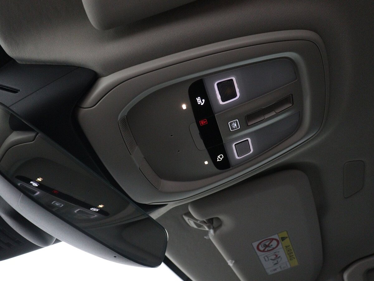 45734638 volvo v60 b4 plus dark 19 lm panoramadak 15