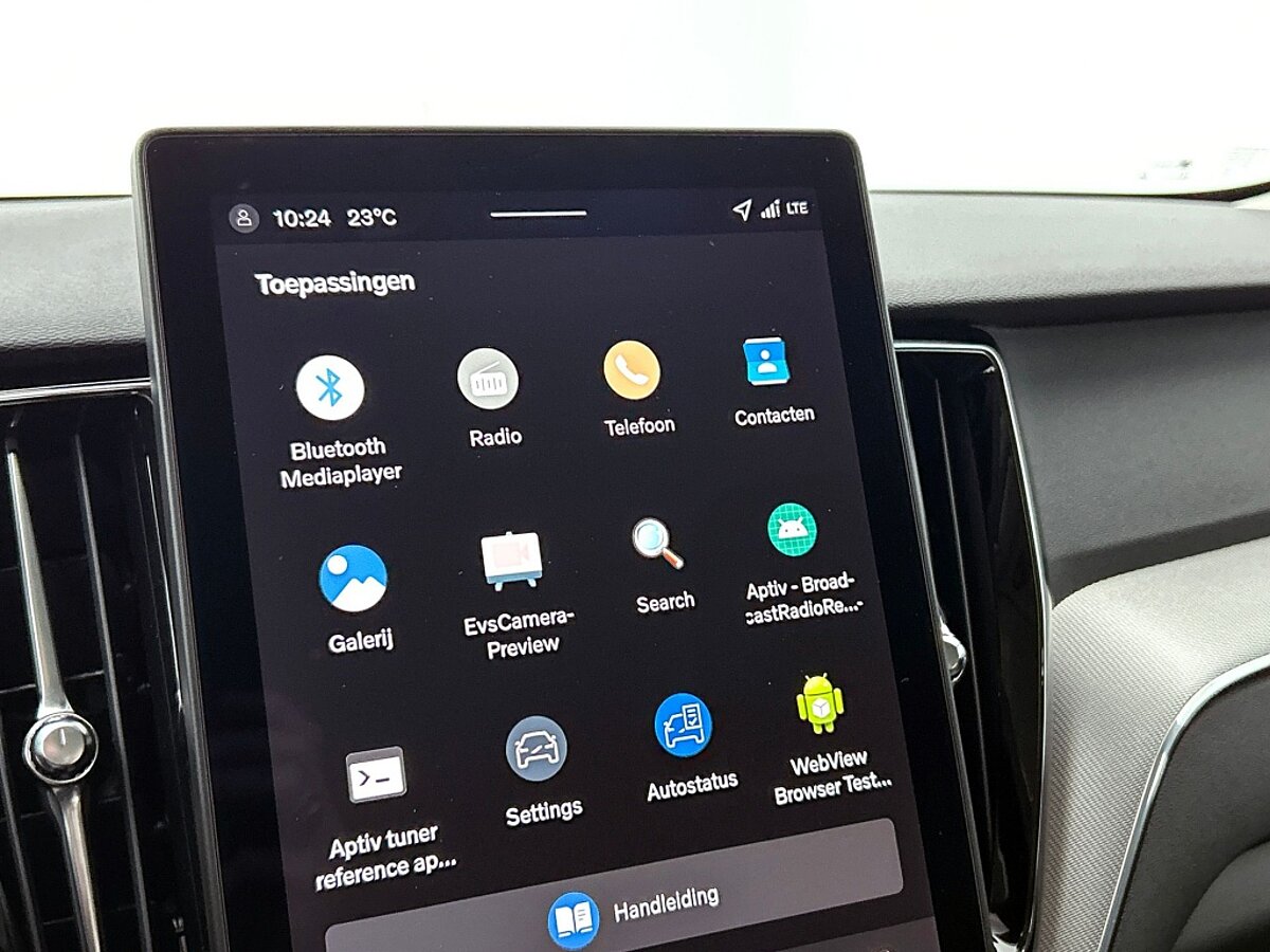 46518073 volvo xc60 xc60 t6 awd essential actie van 66130 voor 60 700 driver a 36