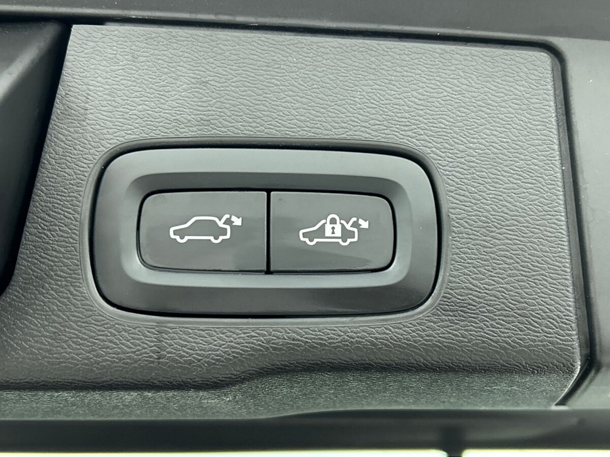 46739912 volvo xc60 2 0 recharge t6 inscription luchtvering trekhaak panoramad 37