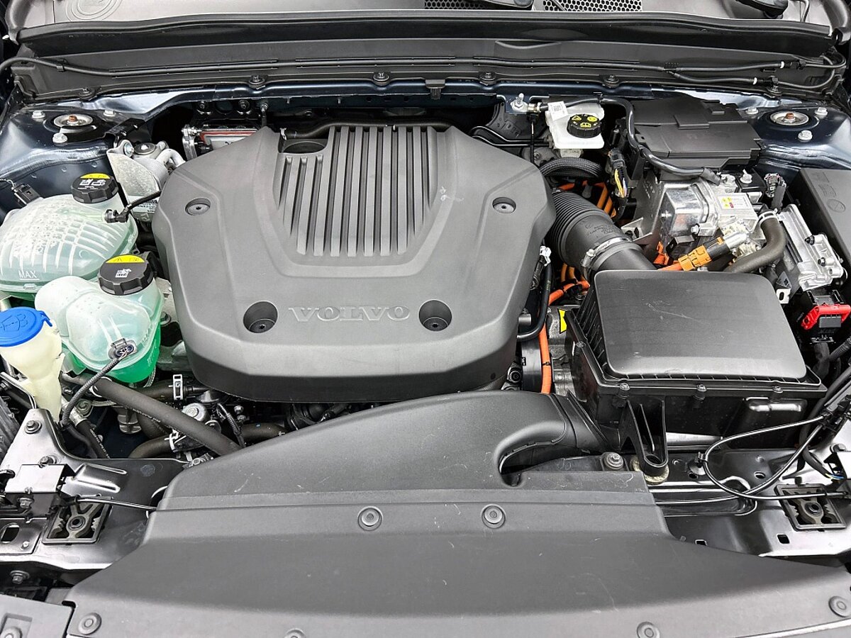 47001389 volvo xc40 1 5 t5 inscription panorama dak blis trekhaak all season 92