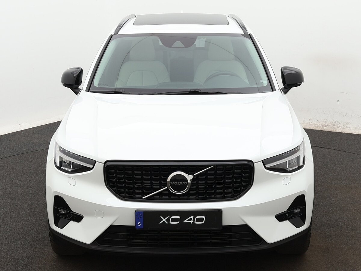 35142443 volvo xc40 1 5 t4 ultimate dark 8 03