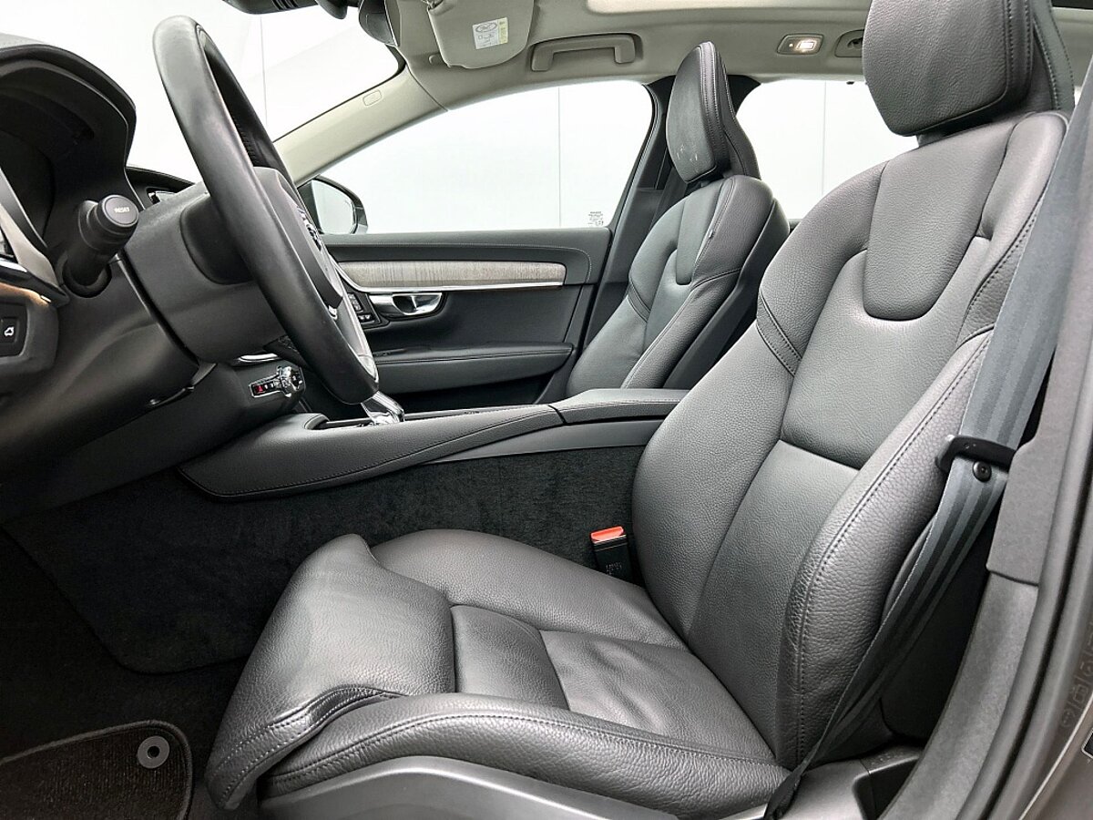 48303020 volvo v90 2 0 b4 inscription trekhaak leder panorama dak blis he 44
