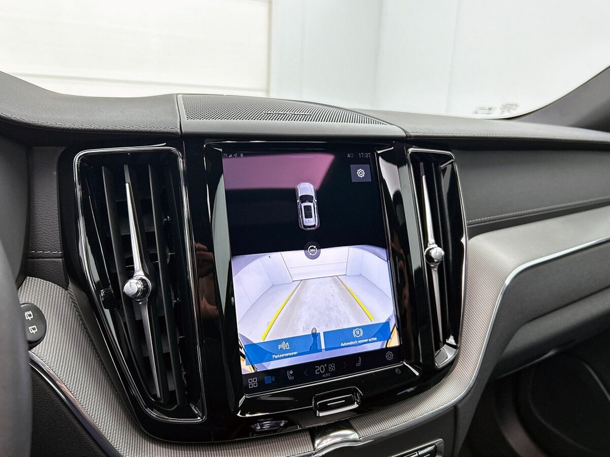 48340442 volvo xc60 2 0 t6 plug in hybrid awd ultimate dark luchtvering trekhaak 59