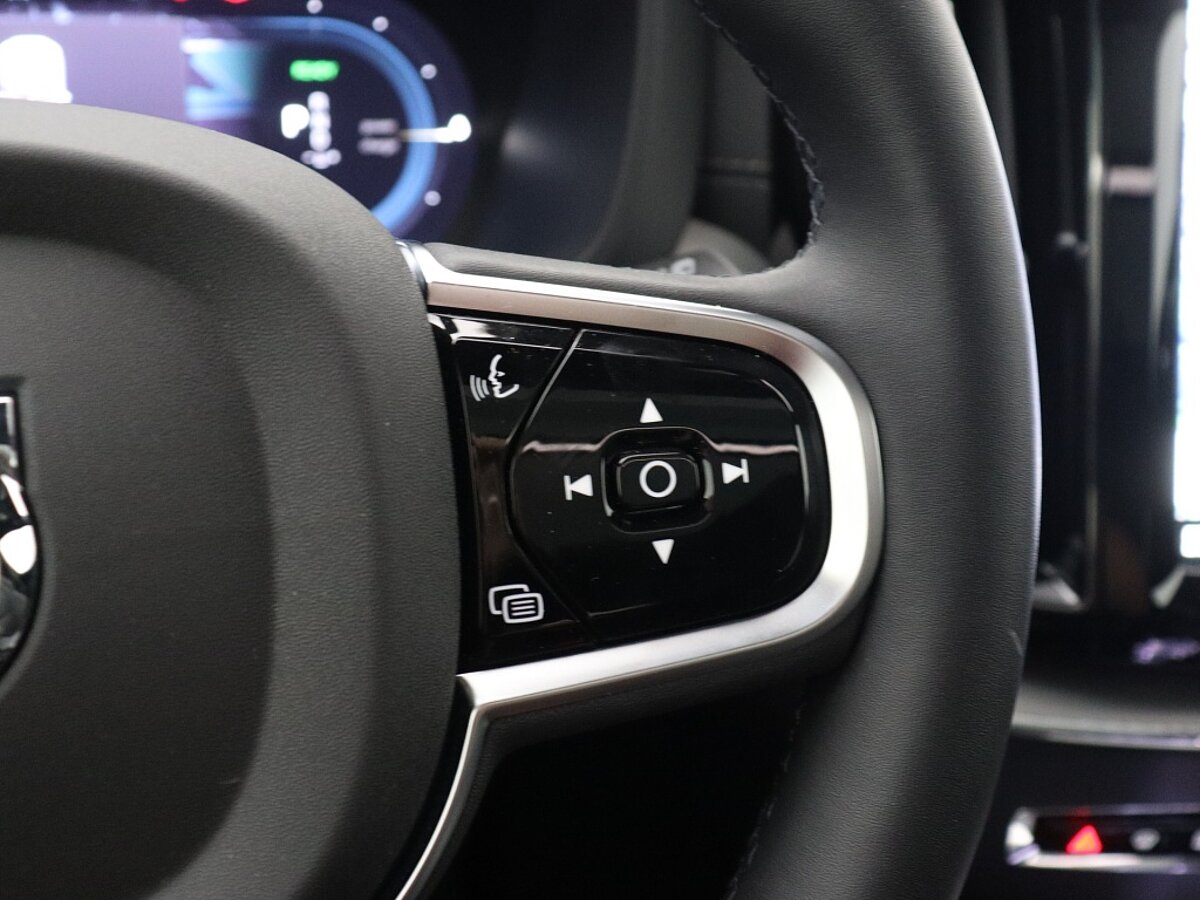 39906983 volvo xc60 2 0 t6 awd ultra dark panorama dak sportinterieur 520ad0