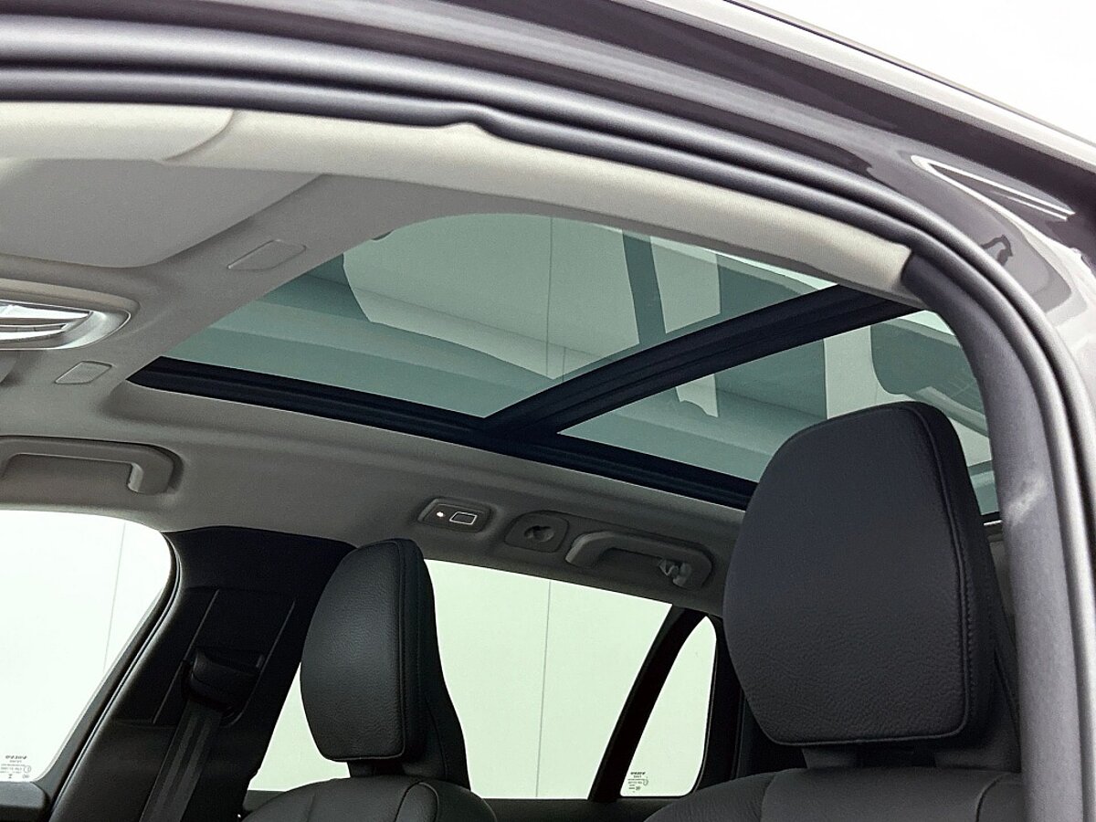 45734638 volvo v60 b4 plus dark 19 lm panoramadak 97