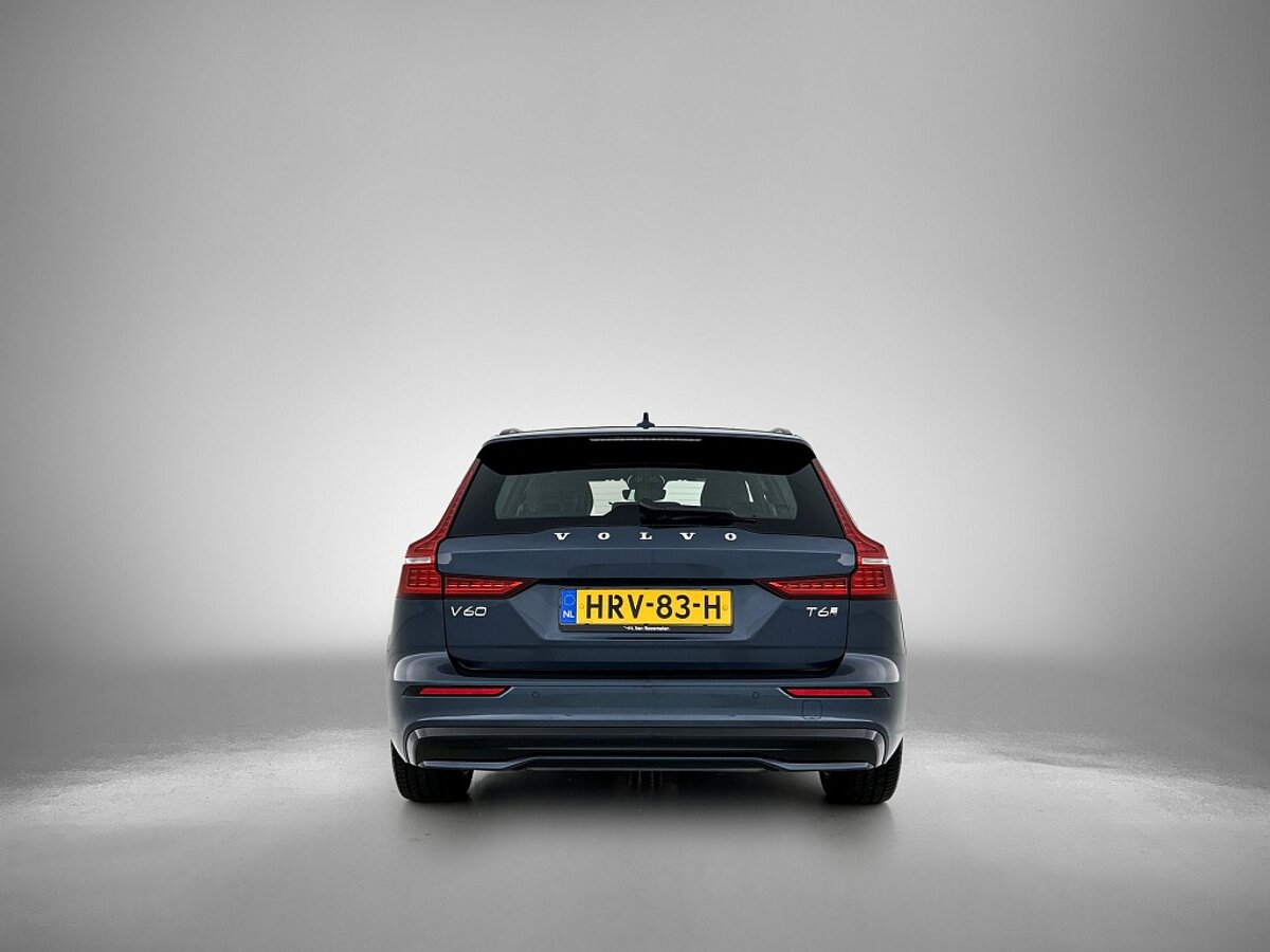 47513318 volvo v60 2 0 t6 awd plus dark trekhaak 360a camera harman kardon 3