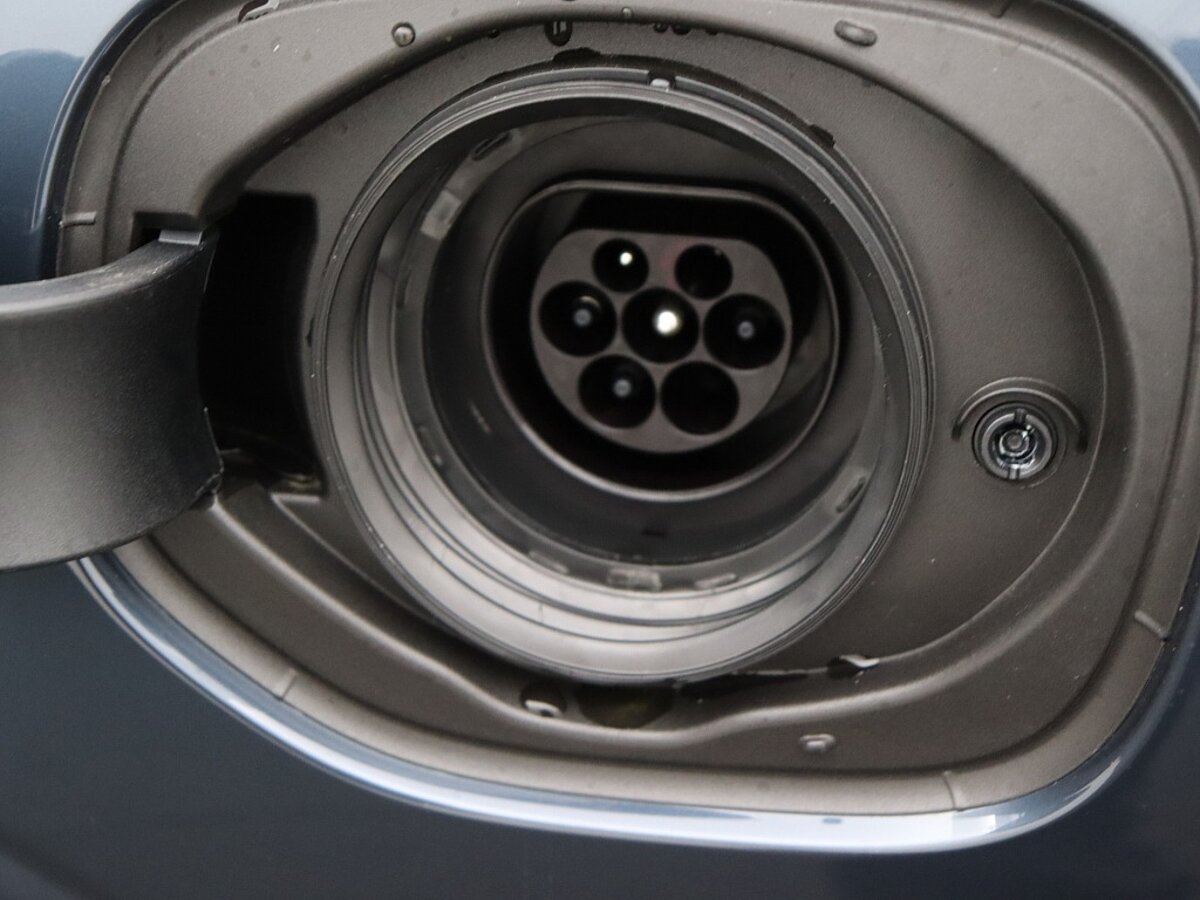 41464877 volvo xc60 2 0 t6 awd ultimate bright 01247a