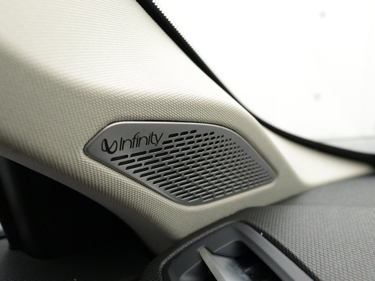 45240195 lynk co 01 1 5 phev panoramadak 360 camera adaptieve cruise control 38