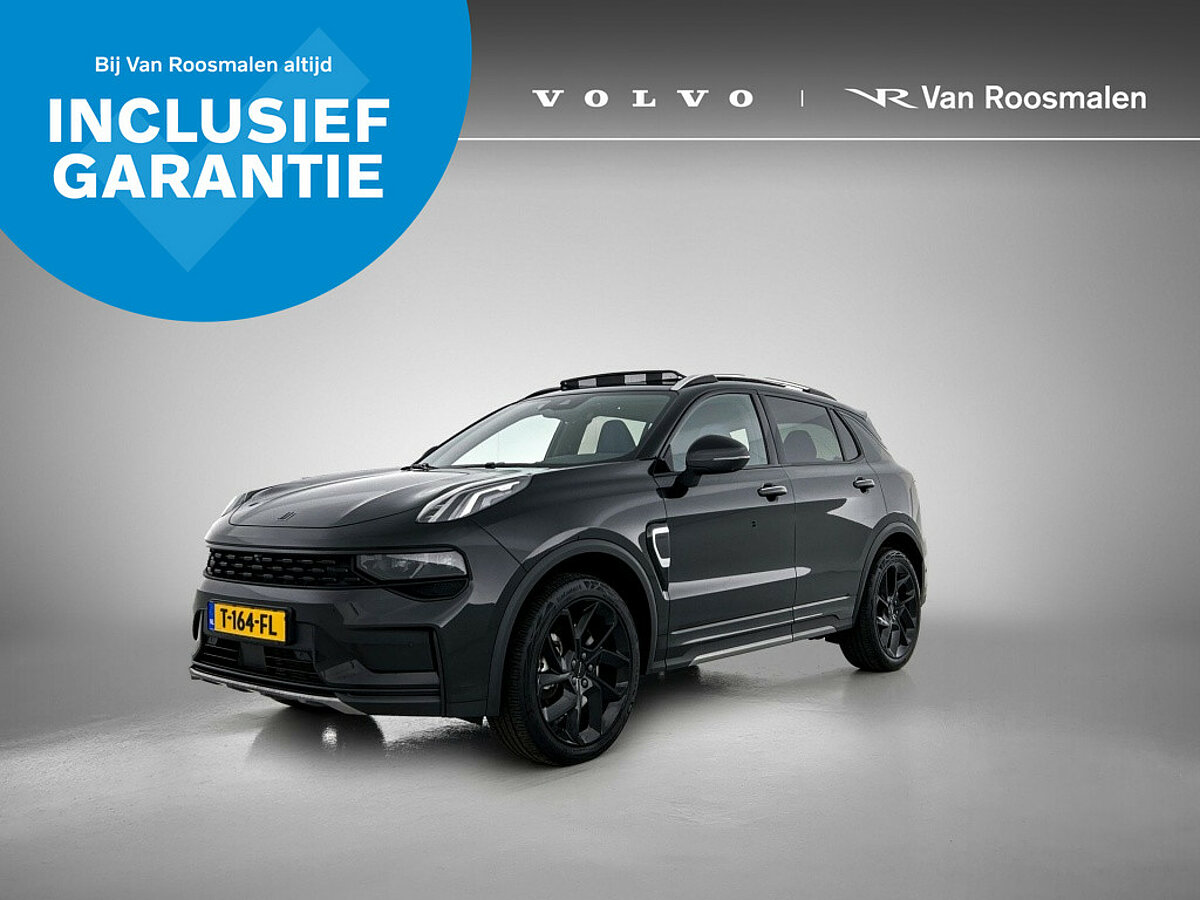 46742268 lynk co 01 1 5 phev black edition 1 04