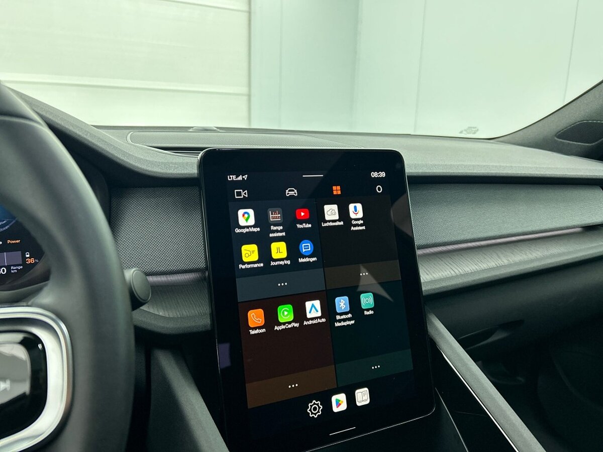 48293049 polestar 2 srsm plus 70 kwh 7