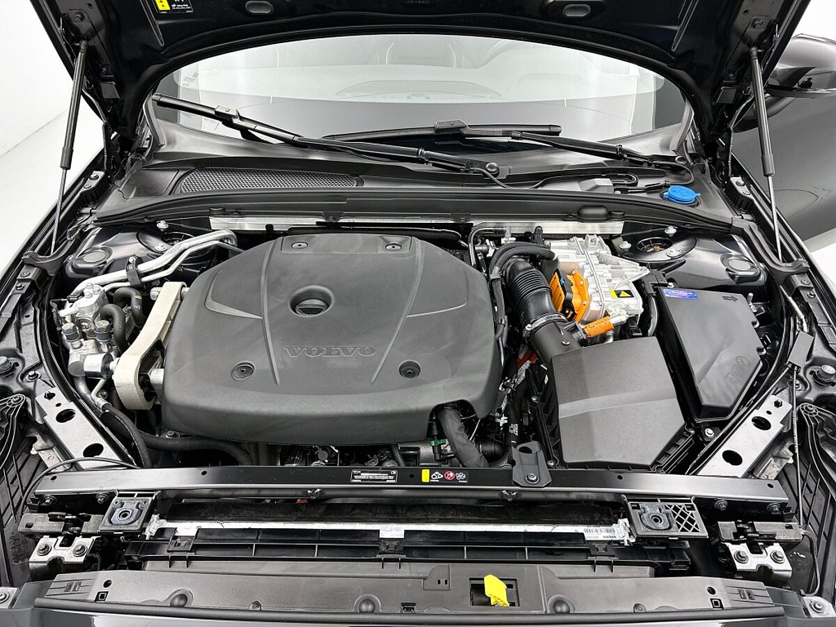 49041811 volvo v60 2 0 t6 awd plus dark panorama dak trekhaak 46