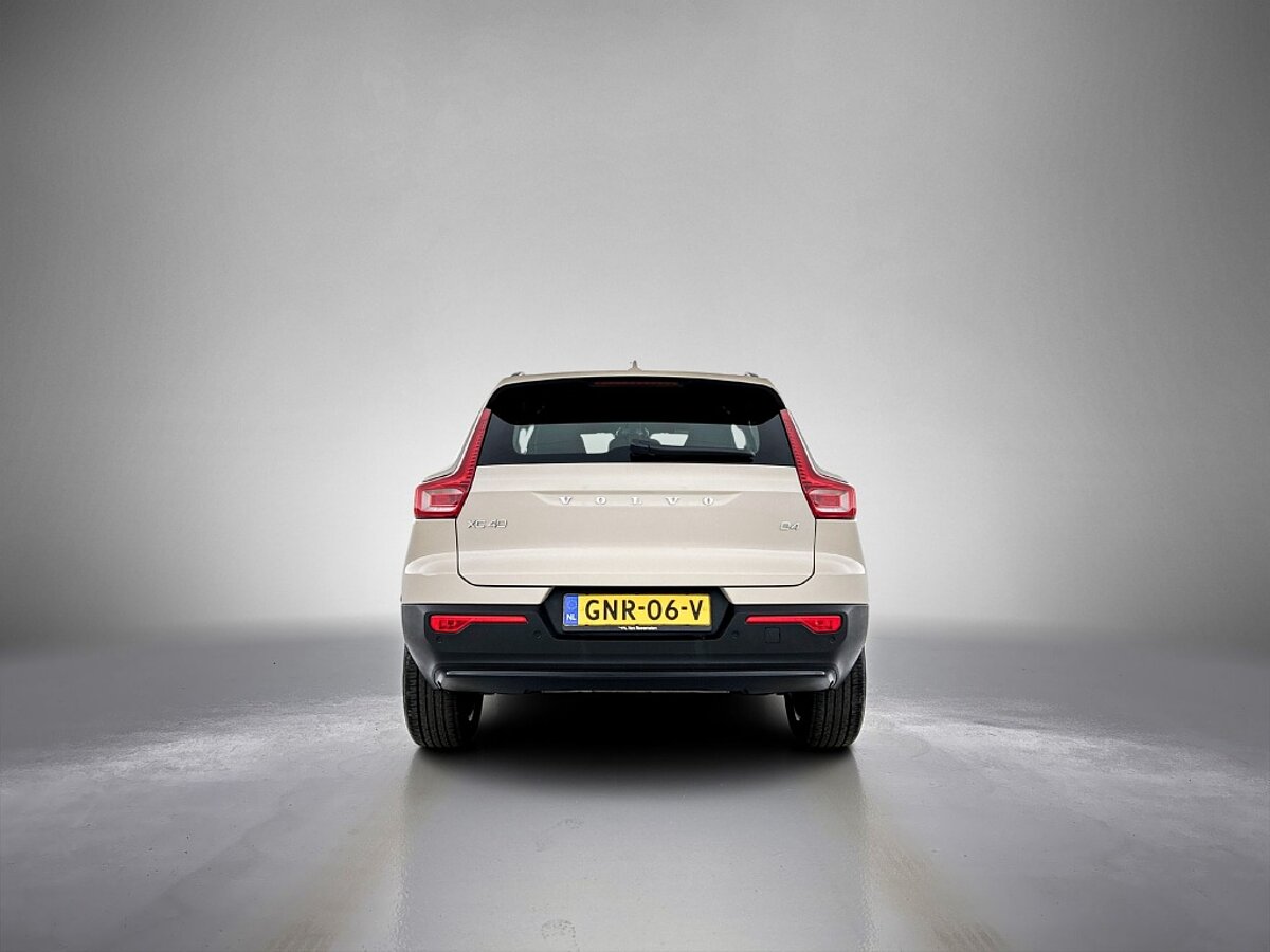 44774524 volvo xc40 2 0 b4 plus dark trekhaak 3 03