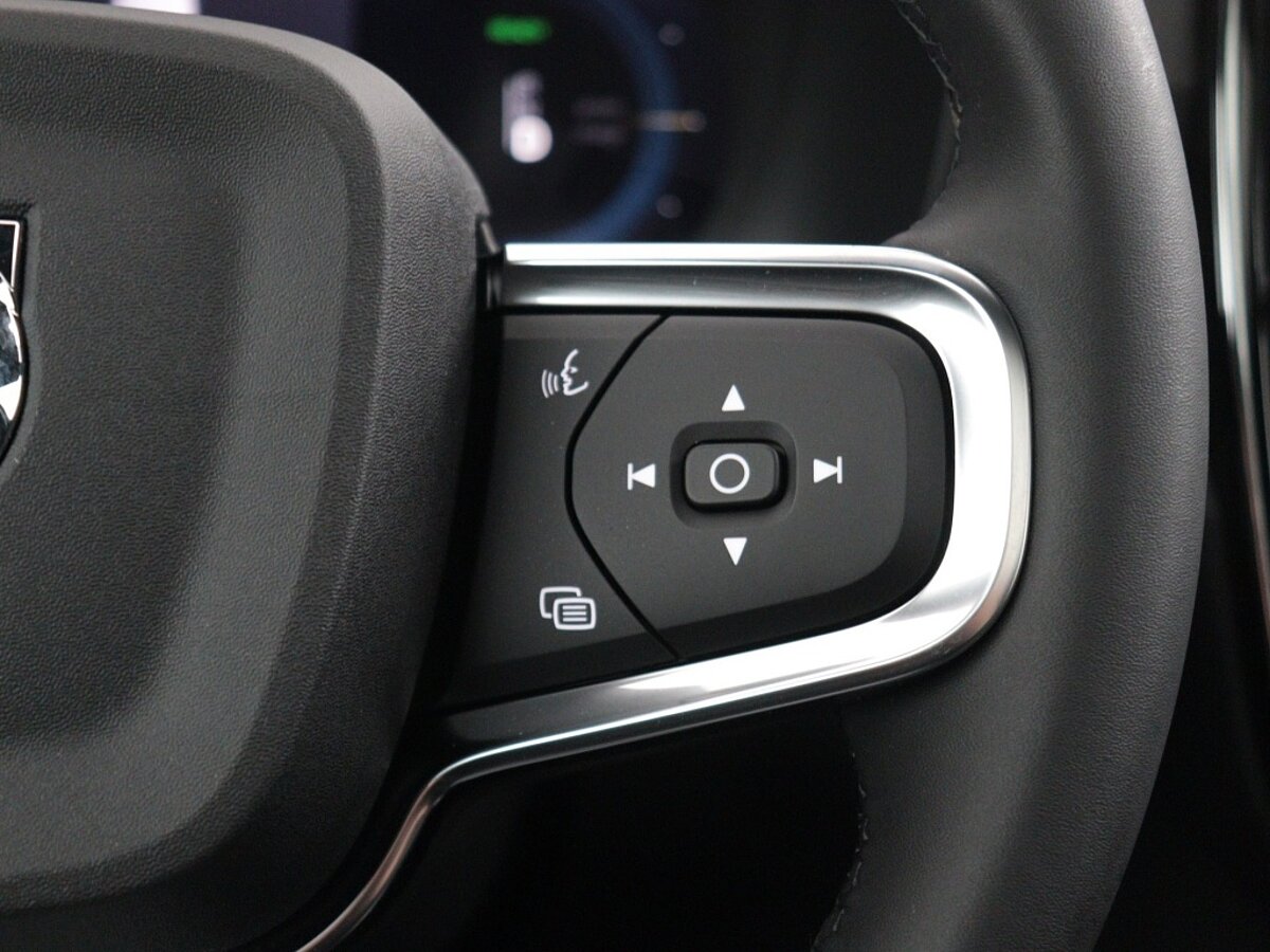 45761060 volvo c40 extended plus 82 kwh 61