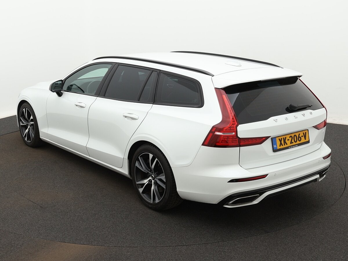 34654743 volvo v60 2 0 t5 r design 3 04