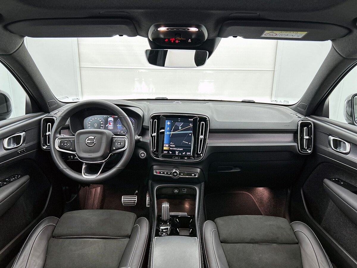 45916109 volvo xc40 1 5 t4 recharge r design 360ao camera panoramadak trekhaak 7 01