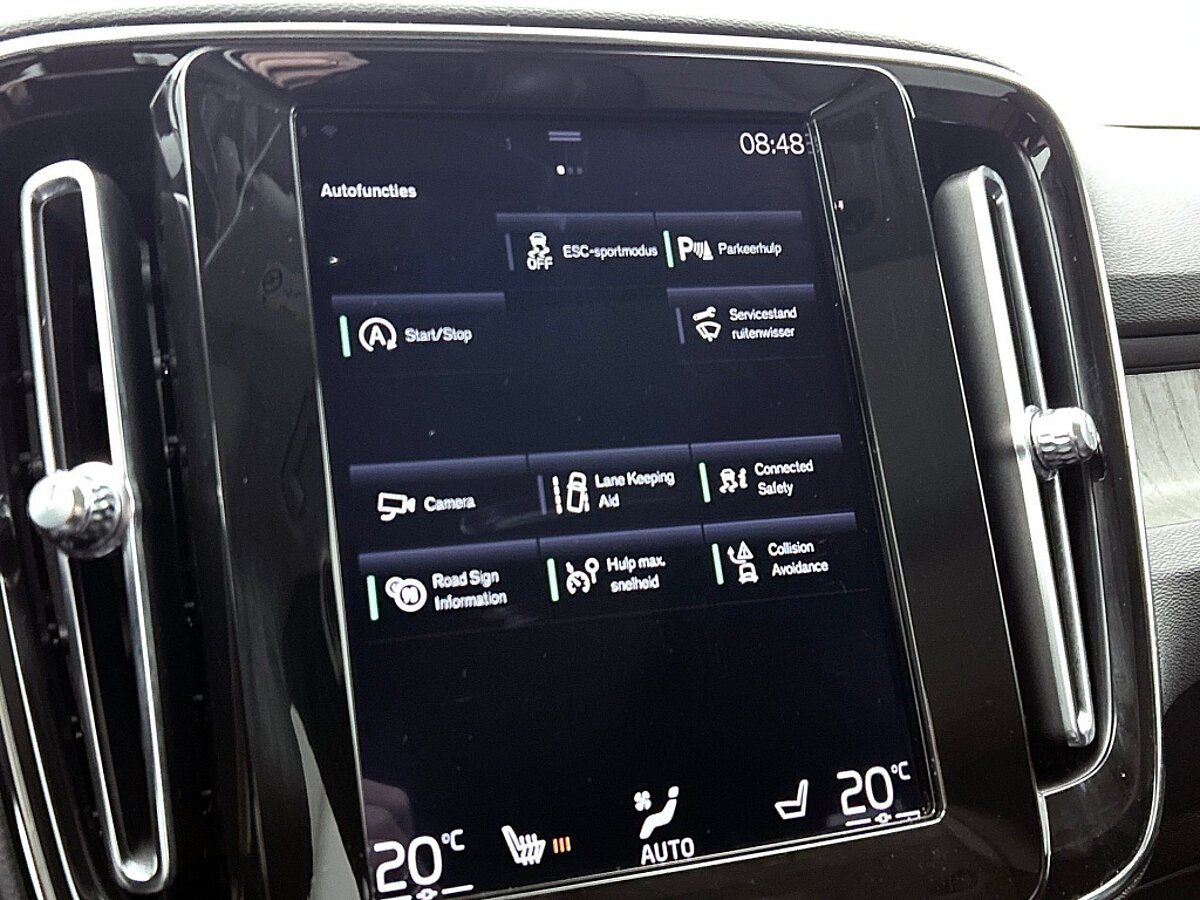 47908783 volvo xc40 1 5 t3 inscription panorama dak leder 18 lichtmetaal 9 02