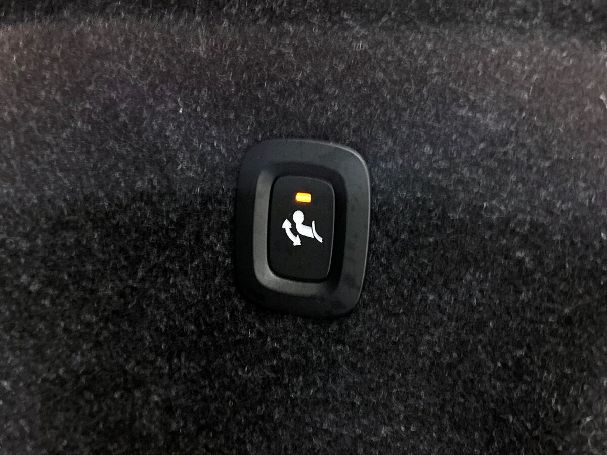 47965582 volvo xc40 2 0 b4 plus dark trekhaak harman kardon 7