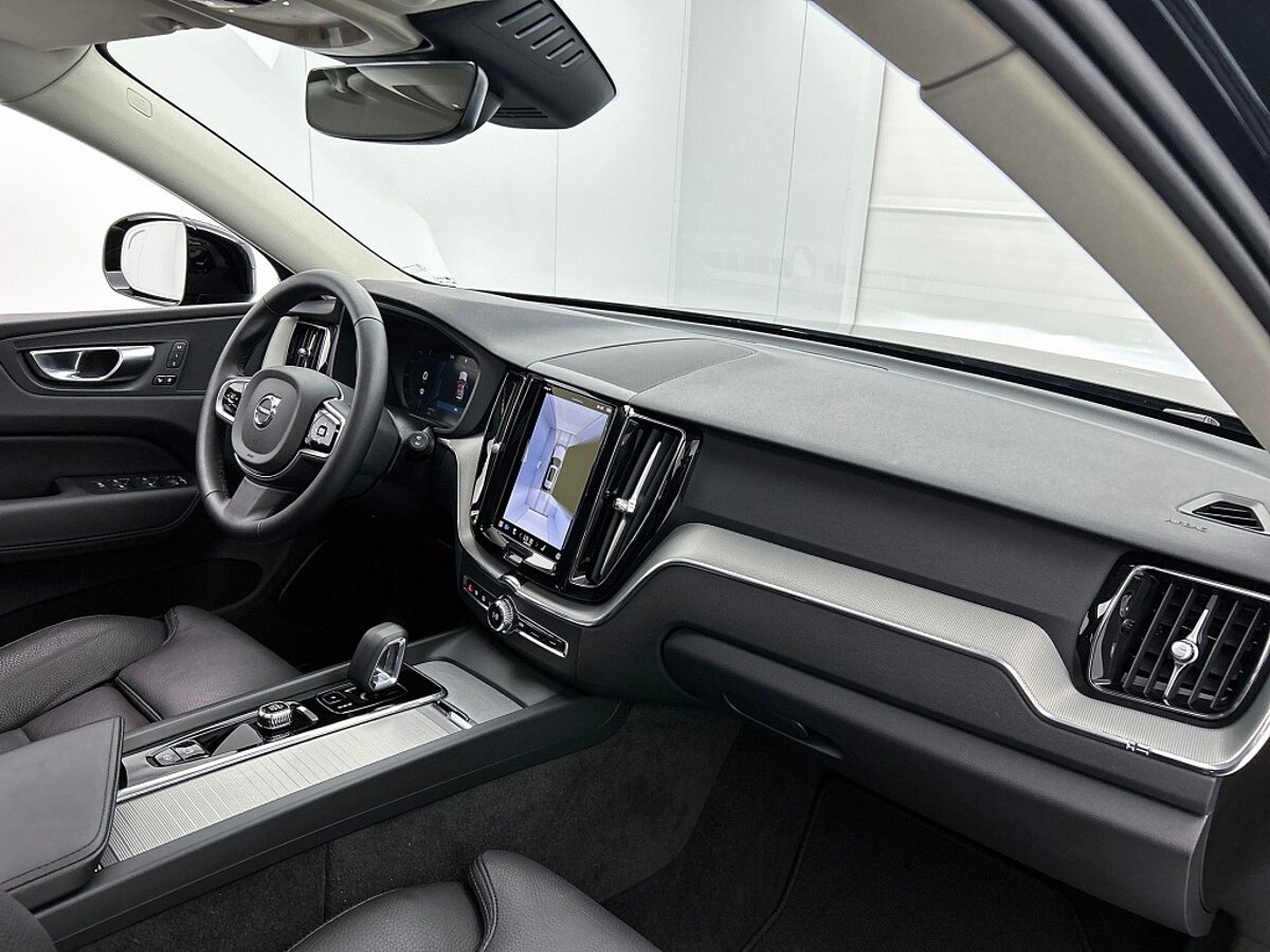 48074455 volvo xc60 2 0 t6 awd plus dark trekhaak leder panorama dak 51d975