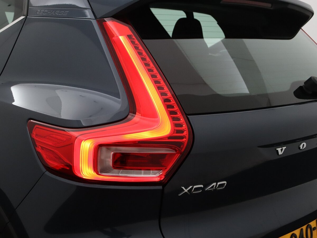 35484671 volvo xc40 1 5 t5 recharge inscription c7cb30