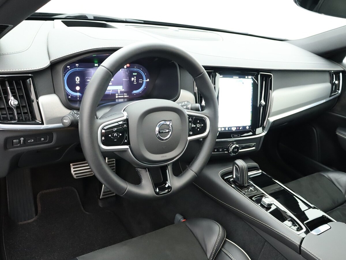 35530515 volvo v90 2 0 t6 awd r design 5 04