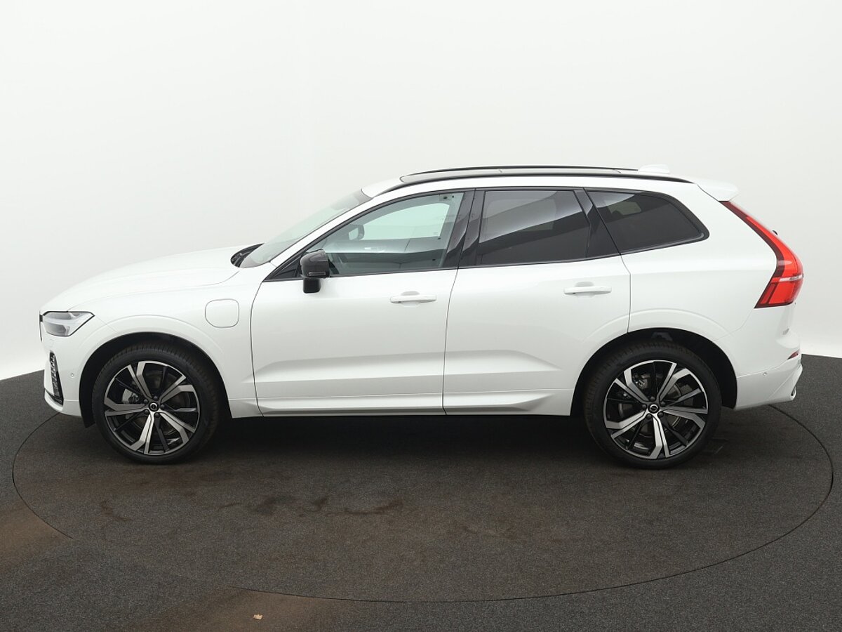44716652 volvo xc60 t6 awd ultimate dark 21 velgen trekhaak nappa leder 2 01