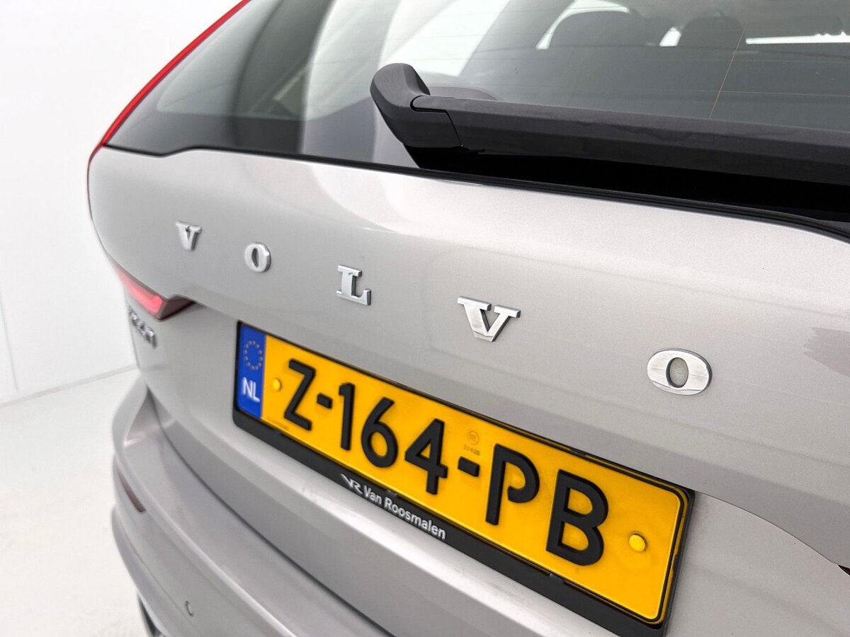 46763364 volvo xc60 2 0 t6 ultimate dark panorama dak 360 camera trekhaak 86