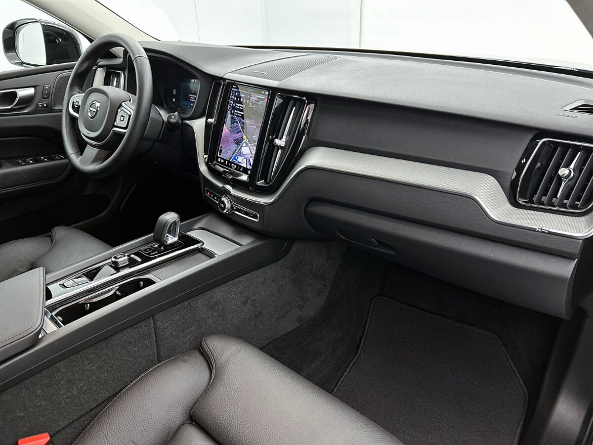 43680818 volvo xc60 2 0 t8 awd plus dark harman kardon panoramadak 2f4f0b