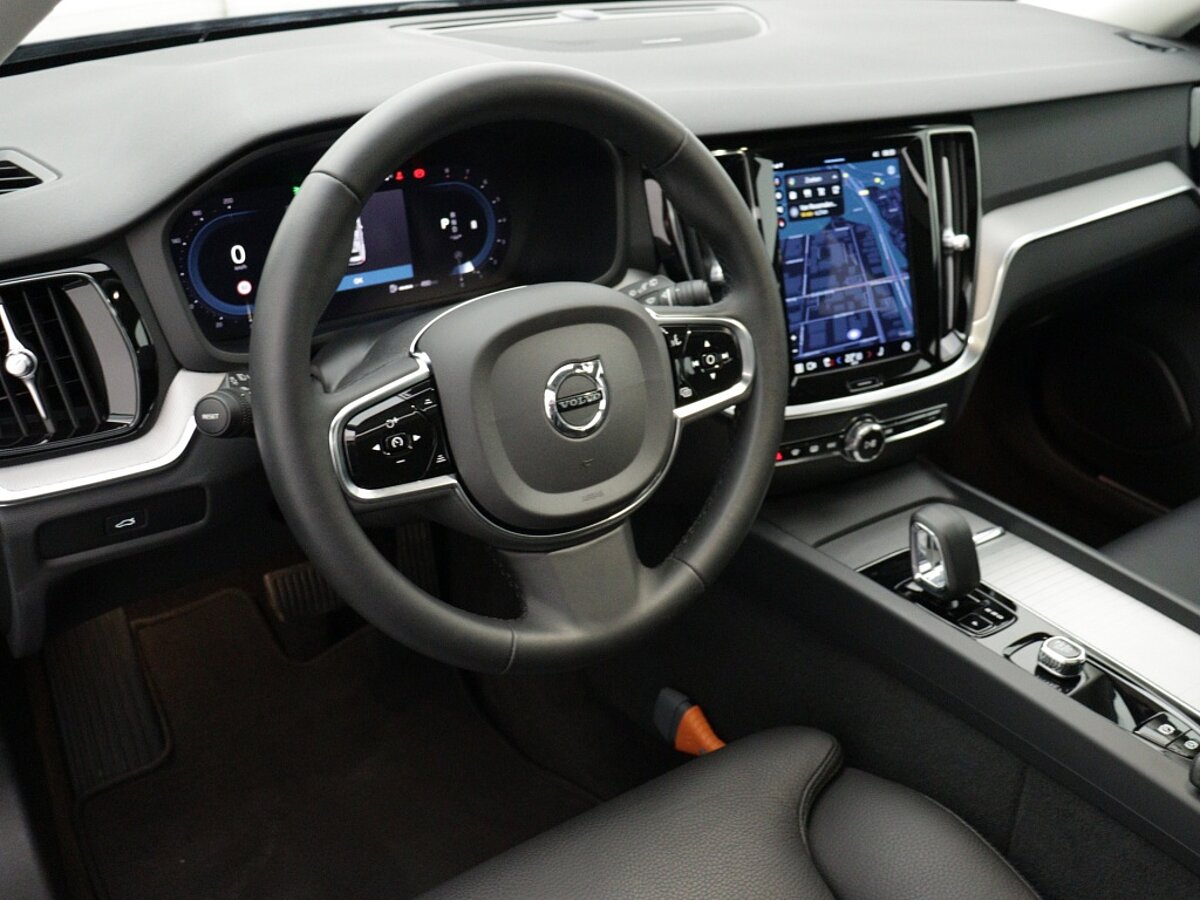 43882075 volvo v60 2 0 b4 plus bright panorama dak leder 360ao camera h k 5 01