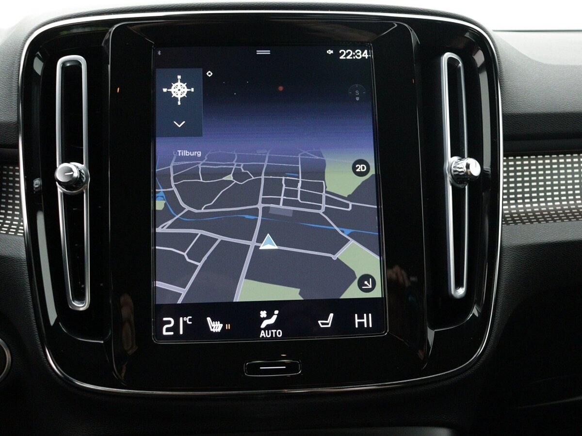 44247367 volvo xc40 1 5 t4 recharge r design 48