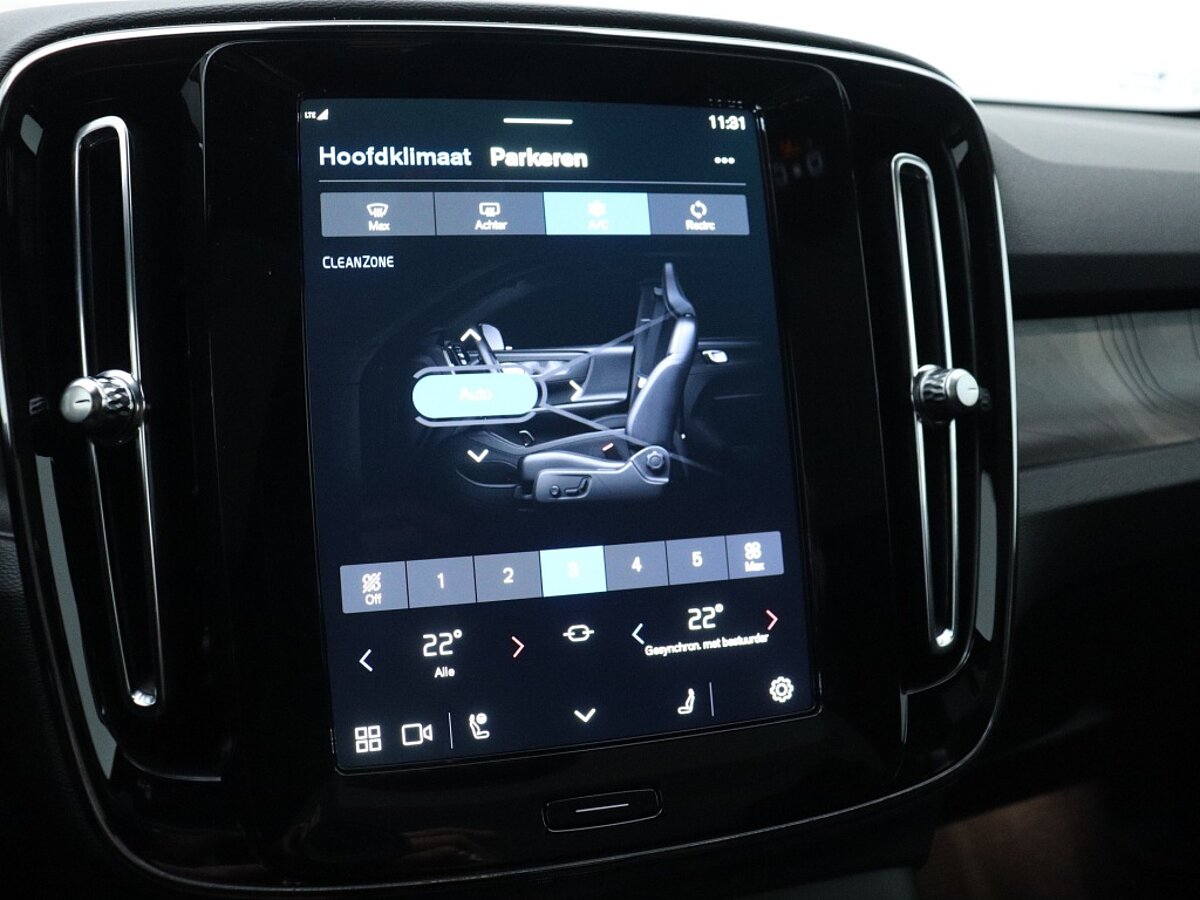 45753106 volvo c40 extended plus 82 kwh adaptive cruise trekhaak getint glas 02514c