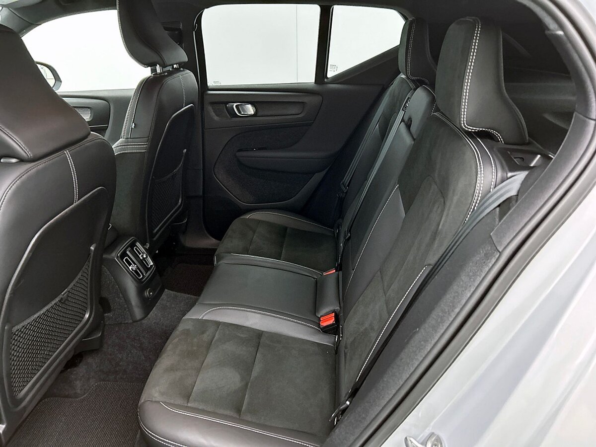 46744949 volvo xc40 1 5 t4 r design h k dab trekhaak nubuck camera 97
