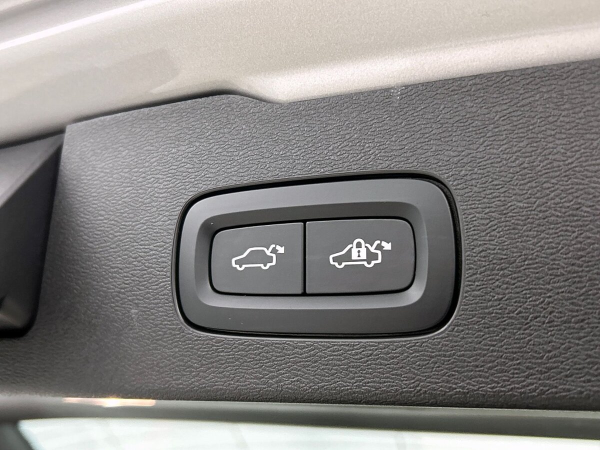 47269153 volvo v60 2 0 t6 plus dark trekhaak sport leder 360 blis pilot 51