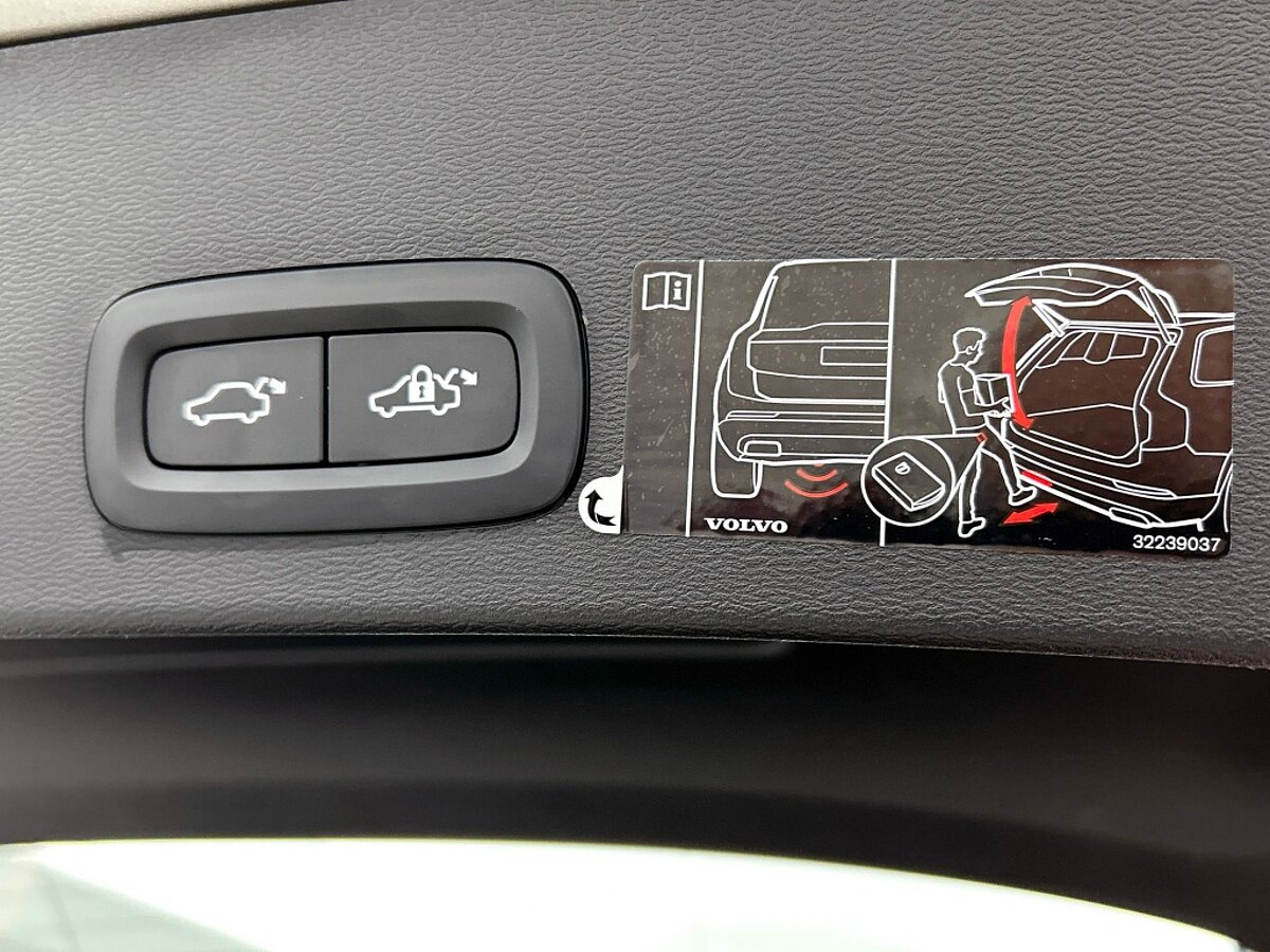 48970631 volvo xc40 1 5 t2 business pro trekhaak blis navigatie dab 85