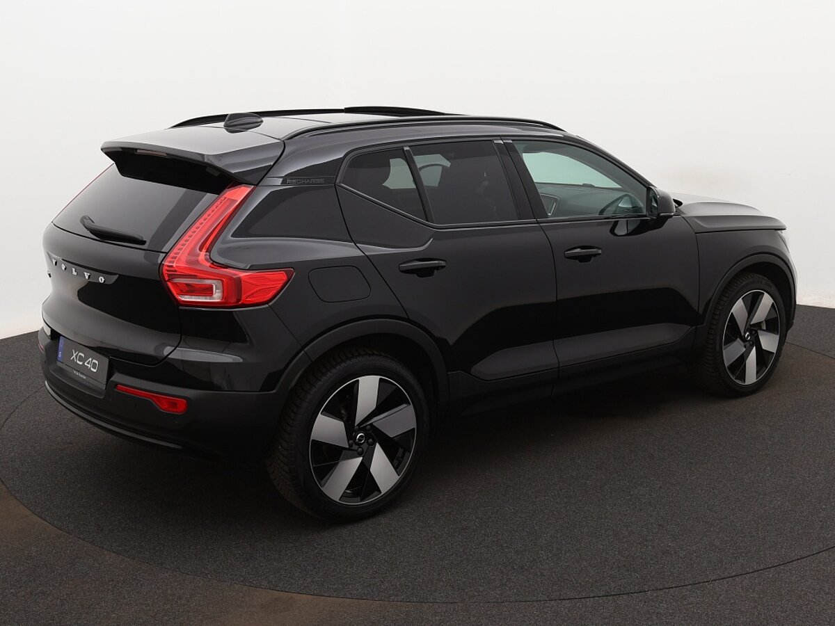35007209 volvo xc40 1 5 t4 recharge ultimate dark 81d135